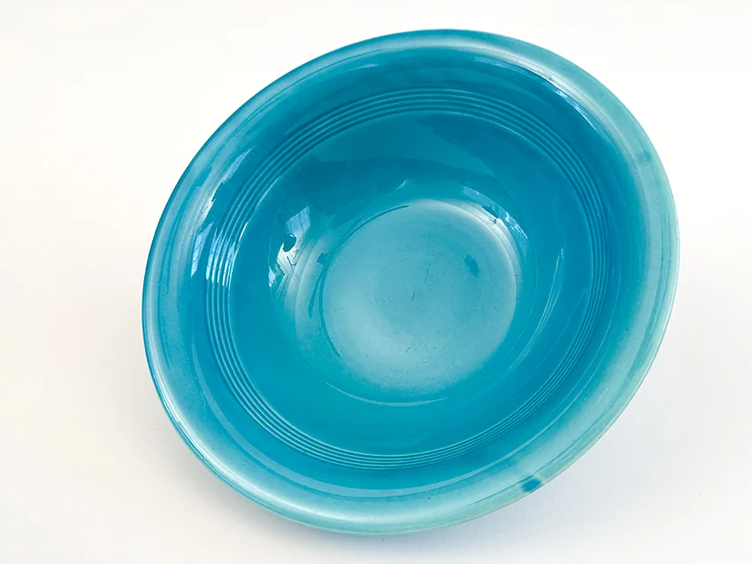 vintage homer laughlin harlequin dinnerware large round vegetable bowl in original turquoise colored glaze