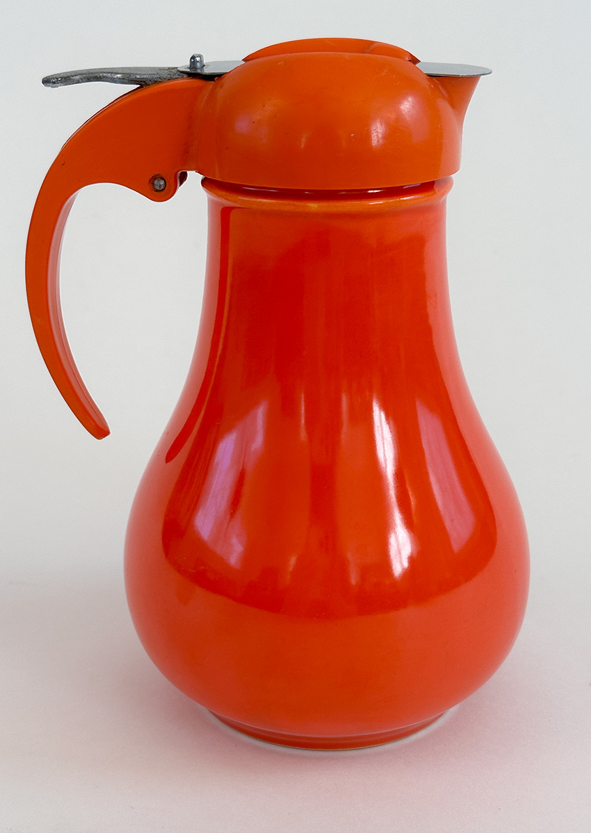 rare red vintage fiestaware sryup pitcher made from 1938-1940