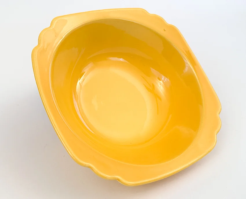 Yellow riviera round nappy vegetable bowl