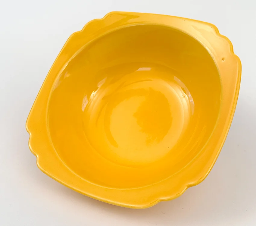 Yellow riviera round nappy vegetable bowl