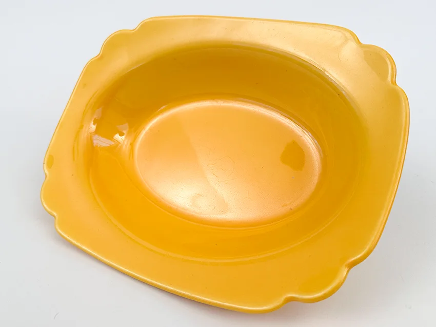 Yellow Riviera Oval Baker vegetable bowl