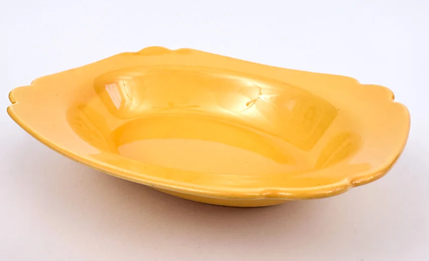 Yellow Riviera Oval Baker vegetable bowl