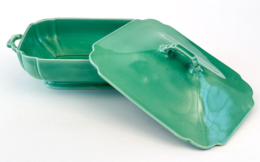 green riviera lidded casserole for sale original homer laughlin vintage tableware 1930s