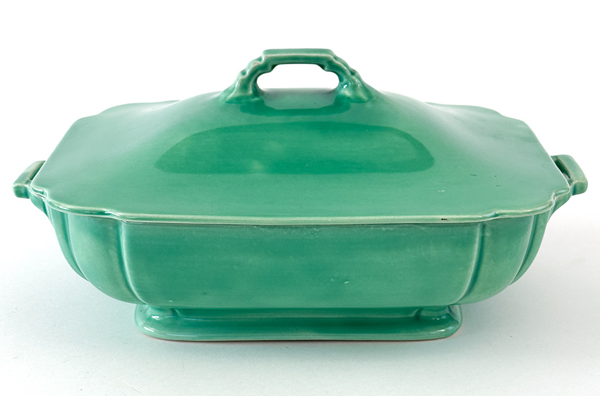 green riviera lidded casserole for sale original homer laughlin vintage tableware 1930s