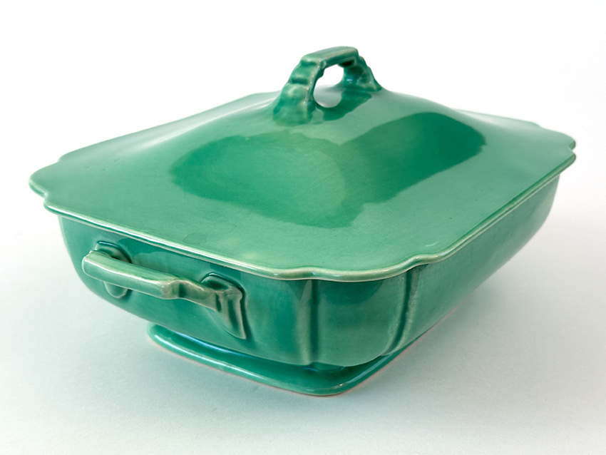 green riviera lidded casserole for sale original homer laughlin vintage tableware 1930s