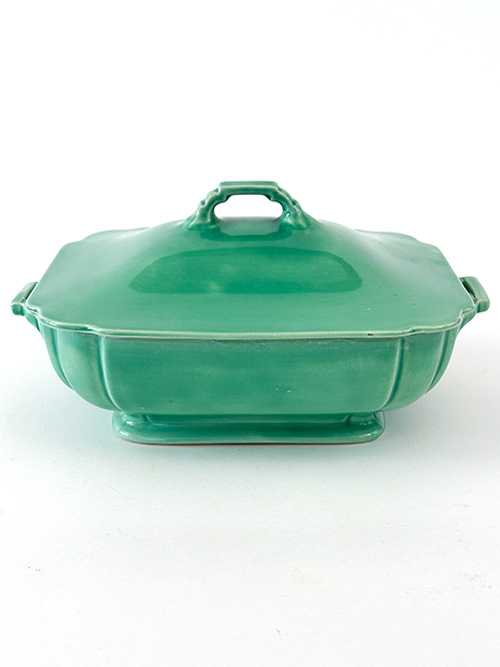 original green riviera covered casserole